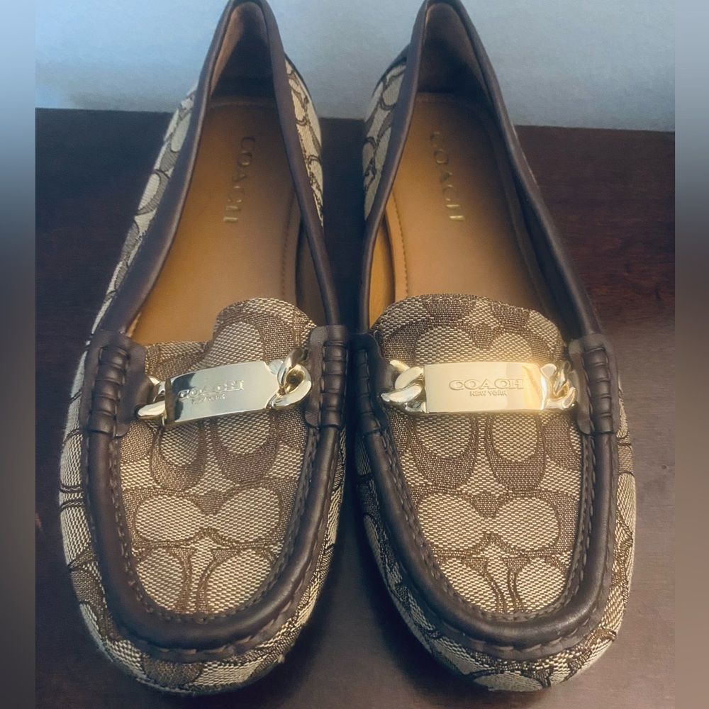 COACH Signature Loafers -SZ-8.5